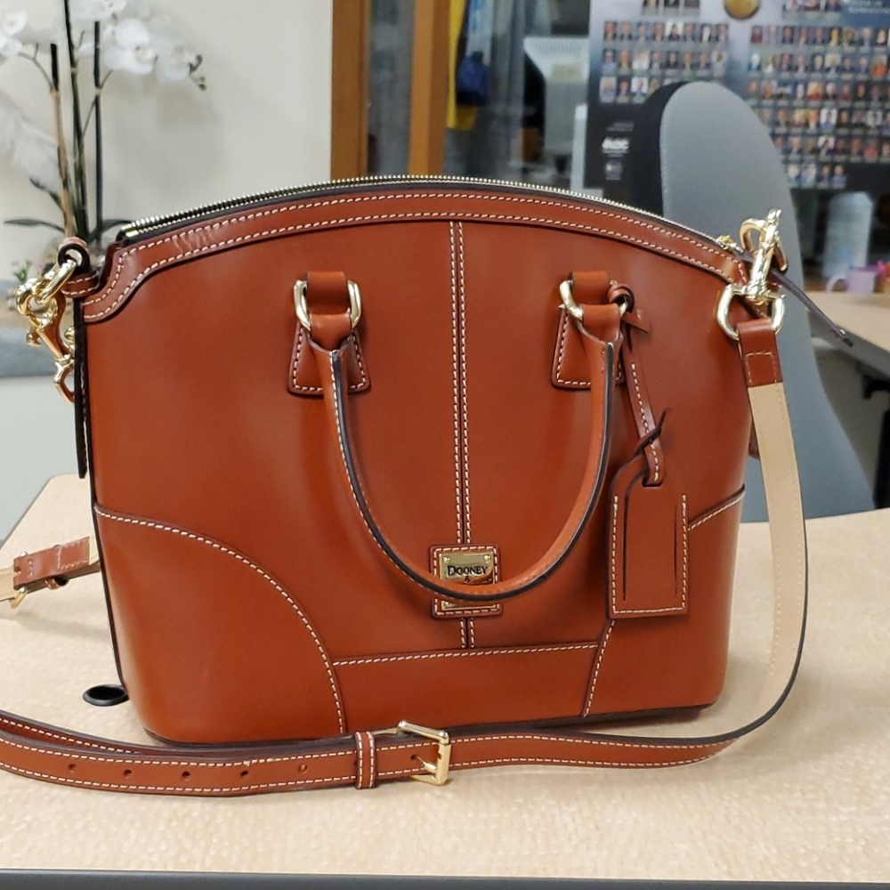 NWOT Dooney  & Bourke Dome Satchel